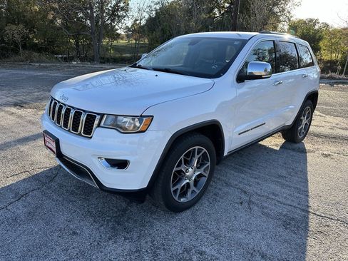 Used 2019 Jeep Grand Cherokee Limited image 1