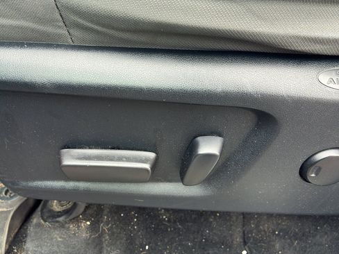 Used 2020 Toyota Tundra SR5 w/ TRD Off-Road Package image 10