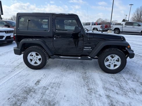 Used 2017 Jeep Wrangler Sport w/ Quick Order Package 24S image 9