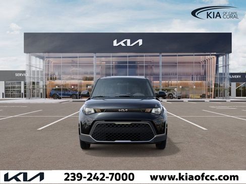 New 2025 Kia Soul LX image 2