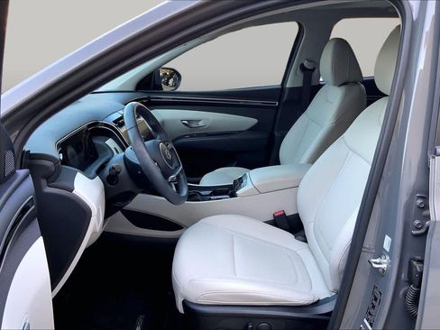 Used 2024 Hyundai Tucson SEL w/ Convenience Package FWD image 8