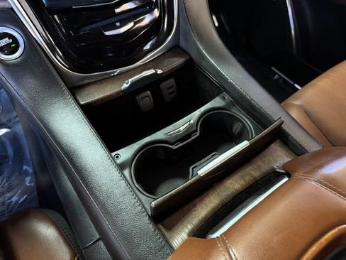 Used 2015 Cadillac Escalade ESV Premium AWD/4WD image 27