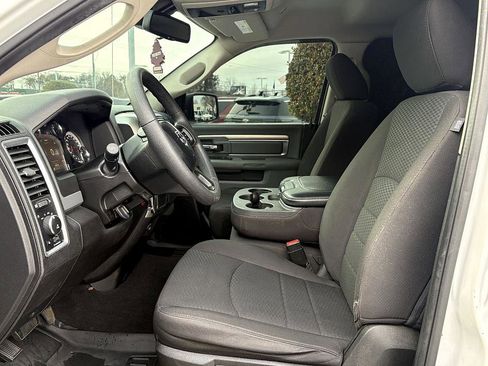 Used 2019 RAM 1500 Classic Warlock w/ Electronics Group image 9