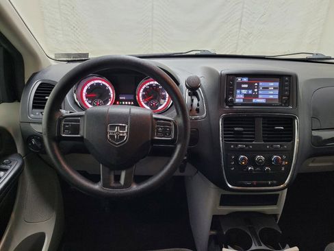 Used 2017 Dodge Grand Caravan SE w/ Power Window Group FWD image 22