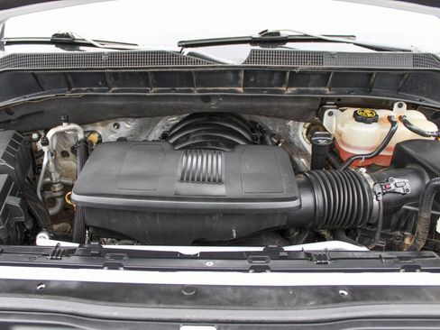 Used 2019 Chevrolet Silverado 1500 LTZ w/ LTZ Plus Package image 11