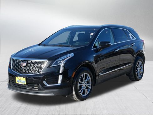 Used 2023 Cadillac XT5 Premium Luxury w/ Technology Package image 3