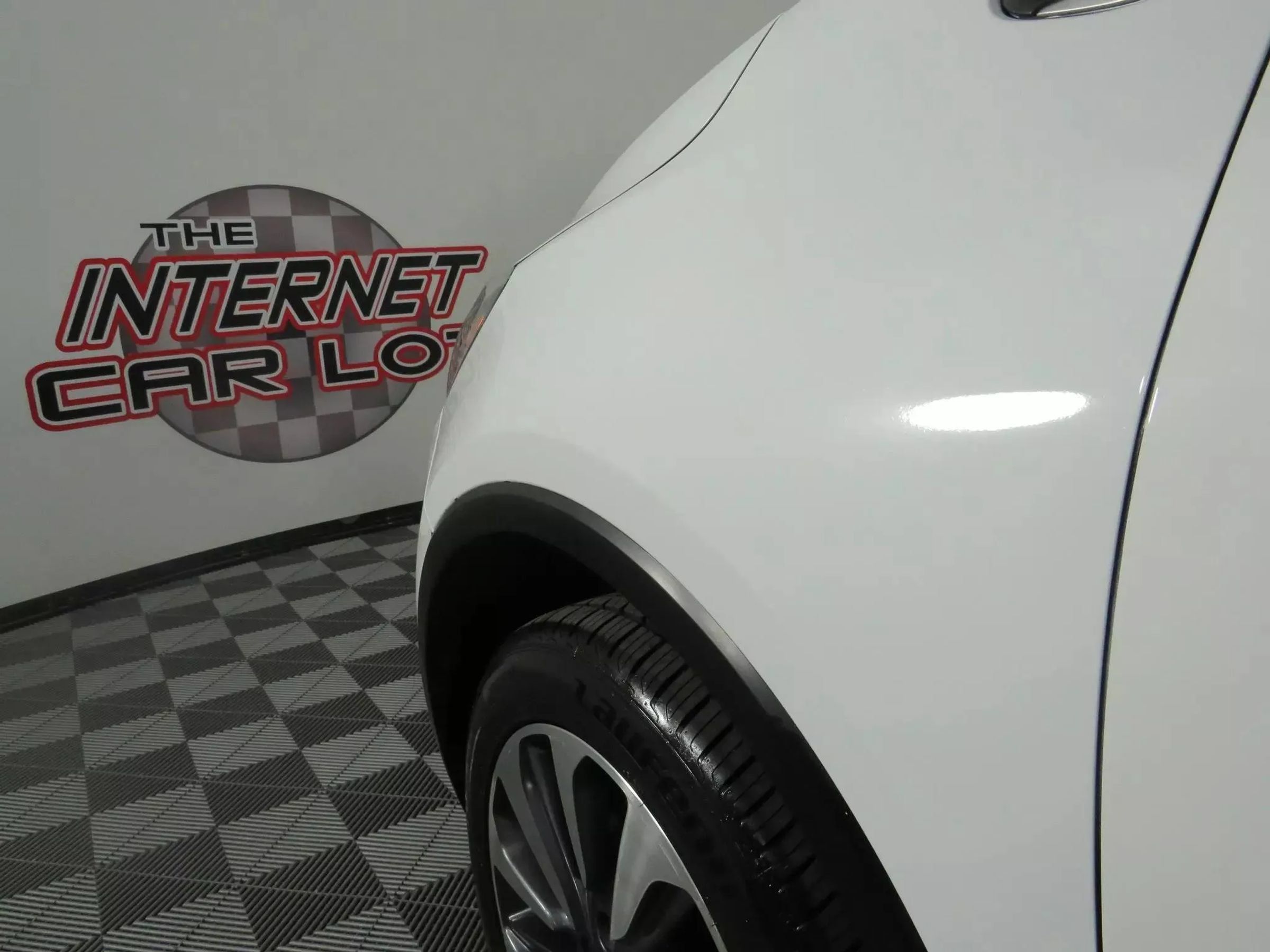 Used 2020 Buick Encore Essence AWD/4WD image 25
