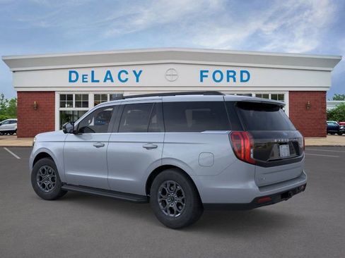 New 2026 Ford Expedition Active image 5