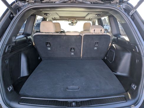 Used 2024 Jeep Grand Cherokee Limited 4xe image 30