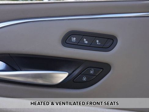 Used 2023 Cadillac Escalade ESV Premium Luxury Platinum w/ Heavy-Duty Trailer Package image 10