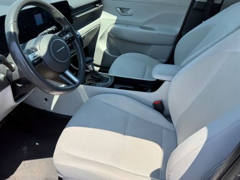 Used 2024 Hyundai Kona SEL AWD/4WD image 13