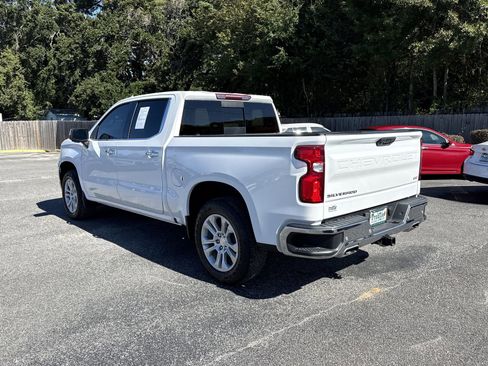 Used 2022 Chevrolet Silverado 1500 LTZ AWD/4WD image 3