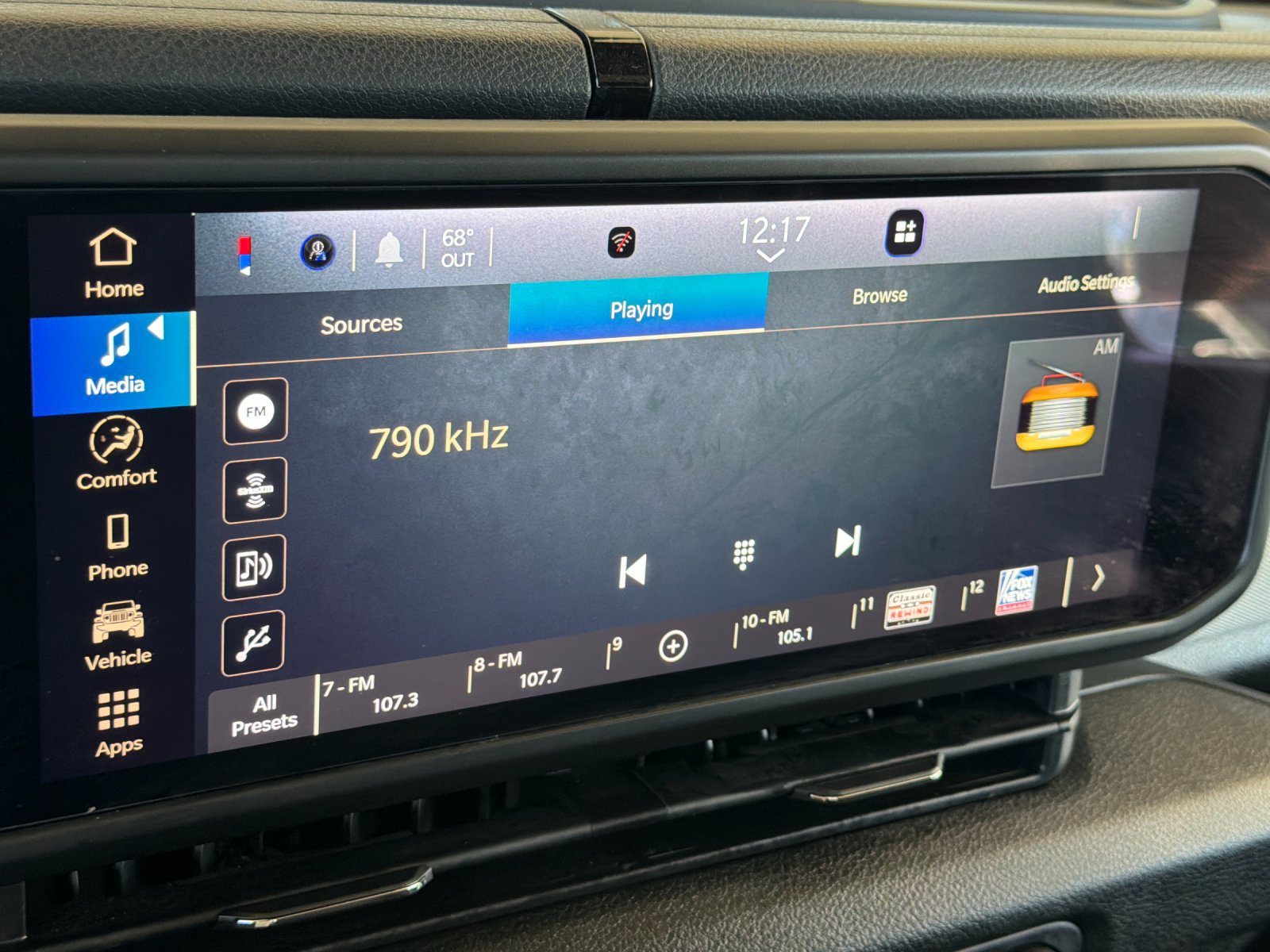 Used 2025 Jeep Wrangler Unlimited Sport AWD/4WD image 20