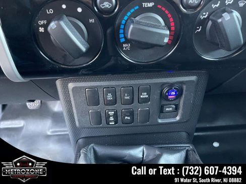 Used 2007 Toyota FJ Cruiser 4WD image 31