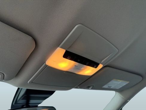 Used 2023 Nissan Altima 2.5 SV image 15