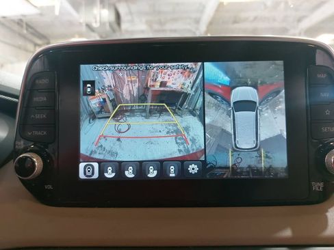 Used 2020 Hyundai Santa Fe Limited AWD/4WD image 23