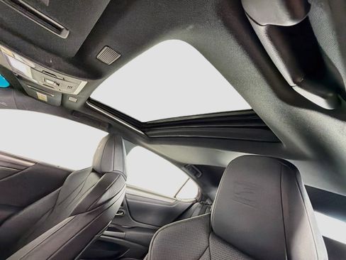 Used 2021 Lexus ES 350 F Sport w/ Accessory Package 2 FWD image 23