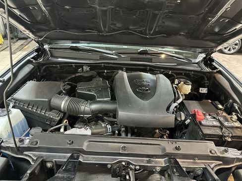 Used 2021 Toyota Tacoma 4x4 Double Cab image 20