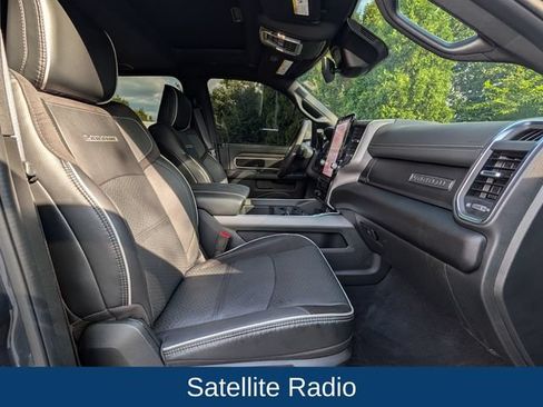 Used 2026 RAM 2500 Laramie AWD/4WD image 13