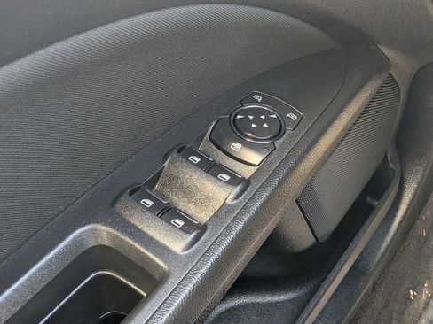 Used 2019 Ford Fusion SE image 20