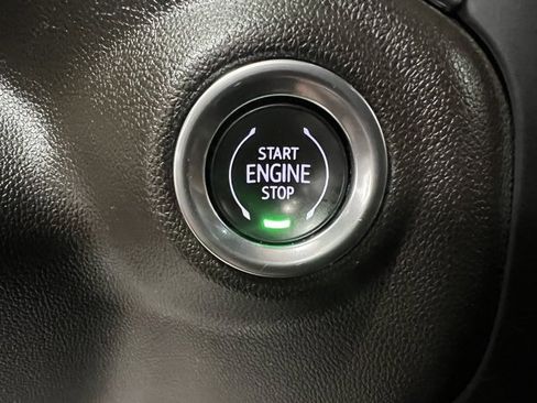 Used 2021 GMC Sierra 1500 Denali w/ Denali Ultimate Package image 30