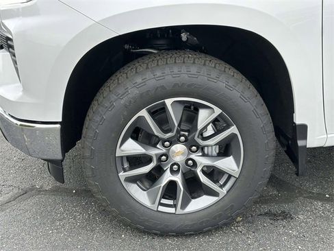 New 2026 Chevrolet Silverado 1500 LT w/ Safety Package image 10