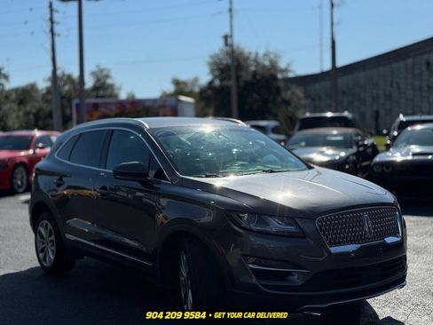 Used 2019 Lincoln MKC Select w/ Select Plus Package FWD image 8