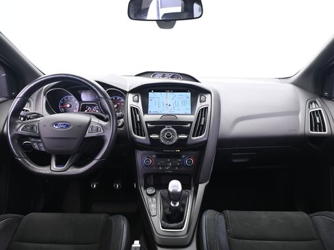 Used 2016 Ford Focus RS image 33