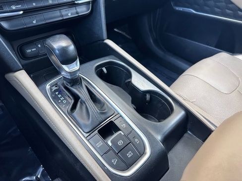 Used 2020 Hyundai Santa Fe SEL w/ Convenience + Premium Package image 21