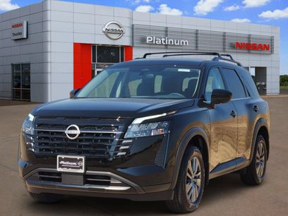 New 2026 Nissan Pathfinder SV