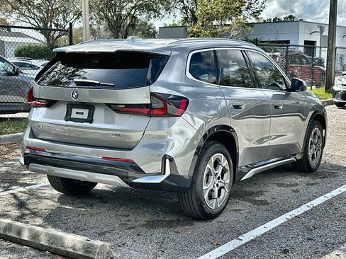 Used 2025 BMW X1 xDrive28i w/ Technology Package image 8