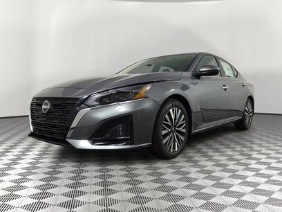 New 2026 Nissan Altima 2.5 SV w/ SV Premium Package