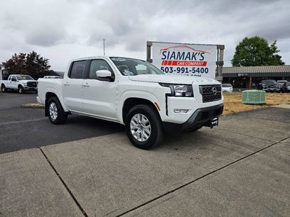 Used 2024 Nissan Frontier SV
