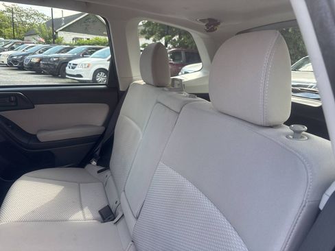 Used 2016 Subaru Forester 2.5i Premium w/ All-Weather Package AWD/4WD image 9