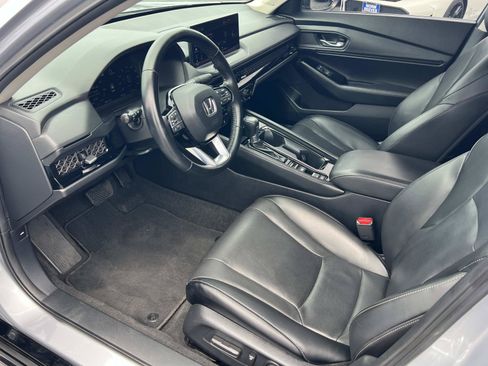 Certified 2023 Honda Accord Touring image 5