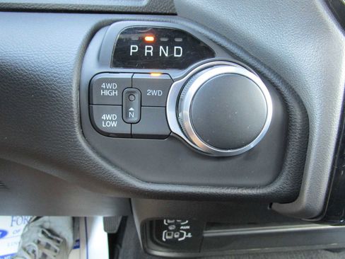 Certified 2024 RAM 2500 Big Horn w/ Night Edition image 24