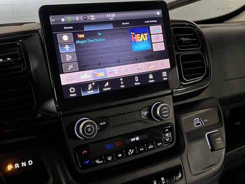 Used 2024 RAM ProMaster 3500 w/ Delivery Van Package image 17