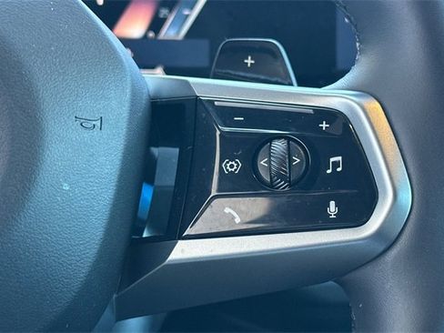 Used 2025 BMW X3 xDrive30i w/ Premium Package image 28