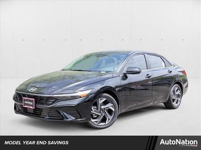 New 2025 Hyundai Elantra Limited