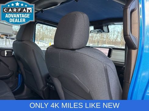 Used 2025 Jeep Wrangler Sport S image 26