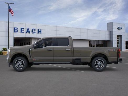 Used 2026 Ford F350 Platinum AWD/4WD image 4