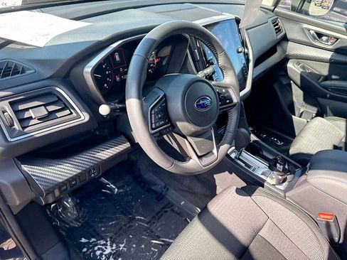 Certified 2025 Subaru Ascent Premium AWD/4WD image 5