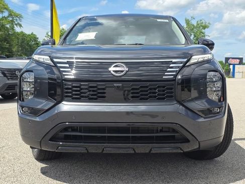 New 2026 Nissan Rogue SL AWD/4WD image 11
