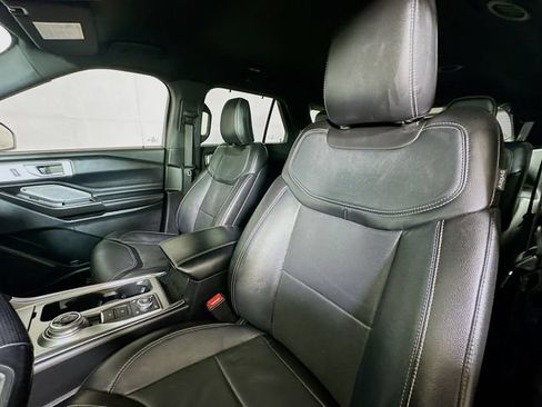 Used 2020 Ford Explorer ST w/ ST Street Pack AWD/4WD image 21