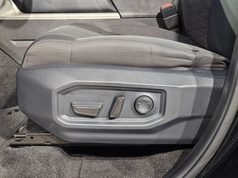 Used 2025 Toyota Tundra SR5 RWD image 22