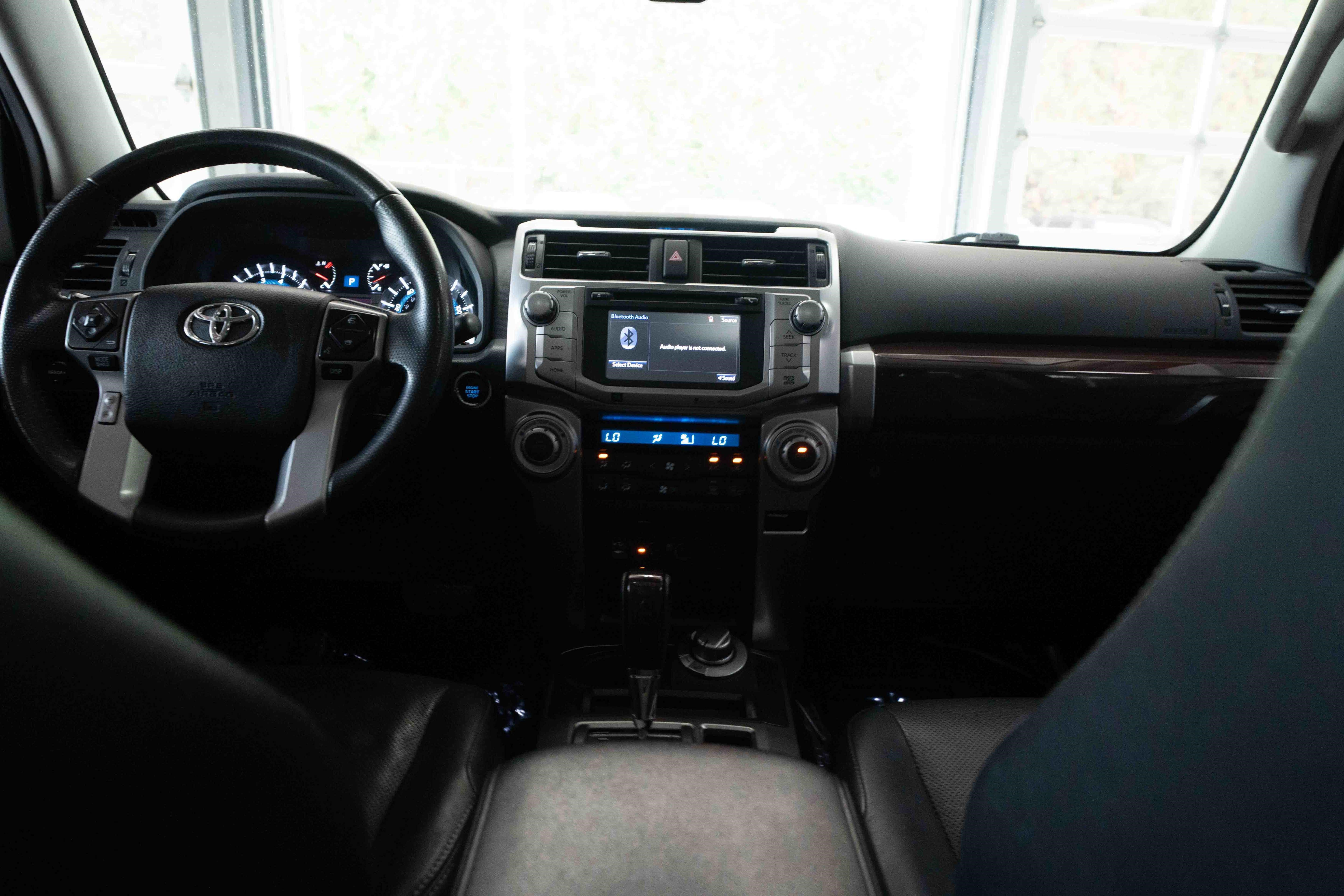 Used 2015 Toyota 4Runner Limited AWD/4WD image 20