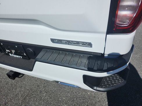 New 2026 GMC Sierra 1500 Elevation AWD/4WD image 4