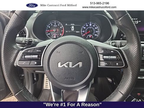 Used 2024 Kia Forte GT-Line w/ GT-Line Premium Package FWD image 7
