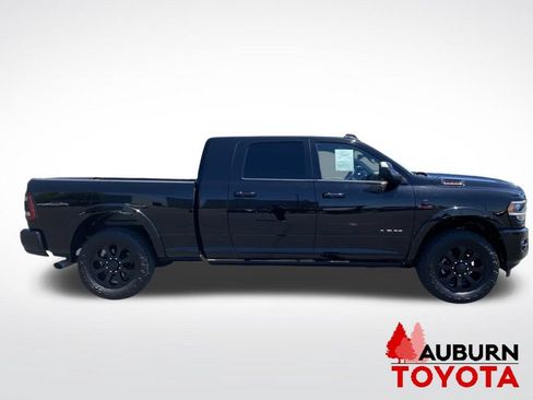 Used 2022 RAM 3500 Laramie AWD/4WD image 8