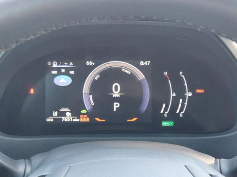 Certified 2025 Lexus UX 300h FWD image 9